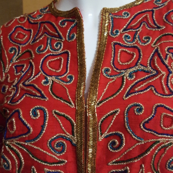 Vintage silk beaded brocade Jacket - Picture 2 of 7